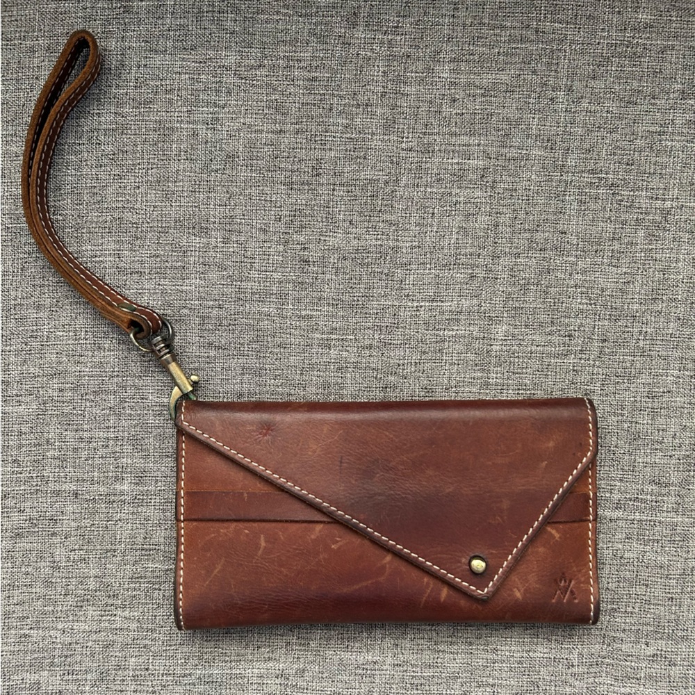 Elevate People Trifold wallet